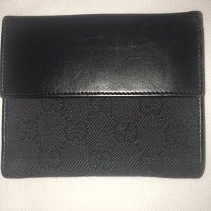 Authentic Gucci bifold wallet